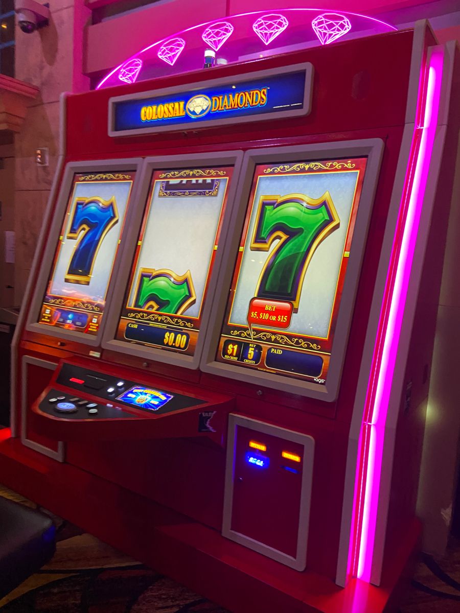 Black Oak Casino کیسینو میں سلاٹ کھیلنا شروع کریں۔